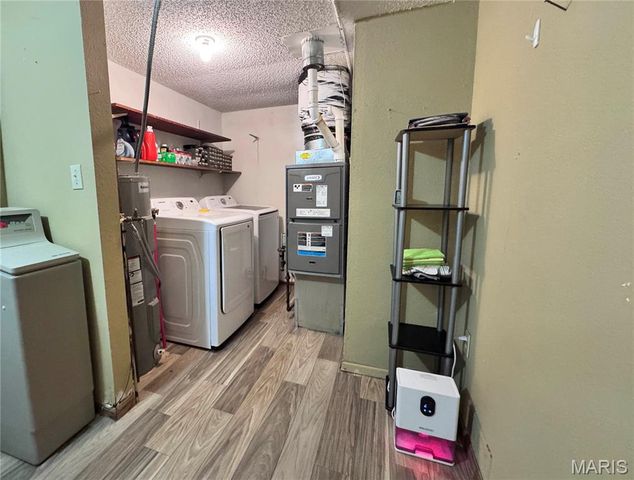 14280 W Sunrise Lake Drive, De Soto, MO 63020