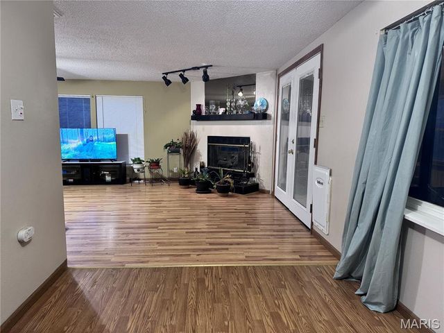 14280 W Sunrise Lake Drive, De Soto, MO 63020