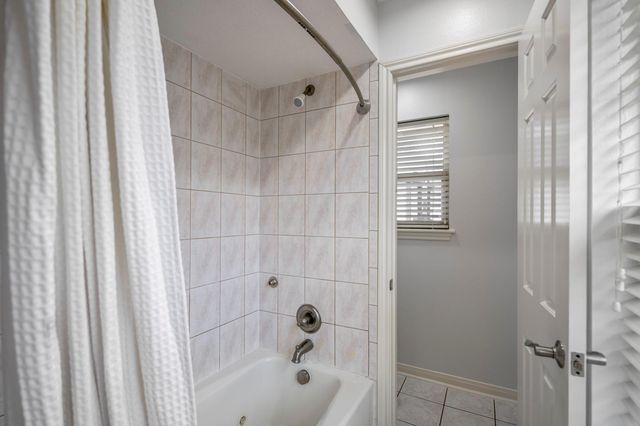 16611 Brenton Oaks Drive, Spring, TX 77379