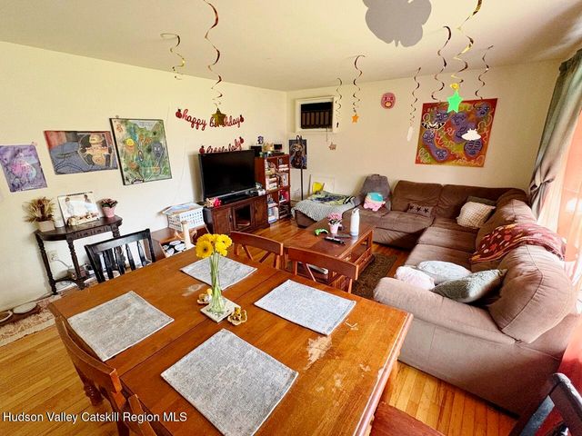 85 N Putt Corners Road, New Paltz, NY 12561
