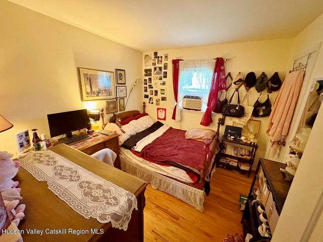 85 N Putt Corners Road, New Paltz, NY 12561