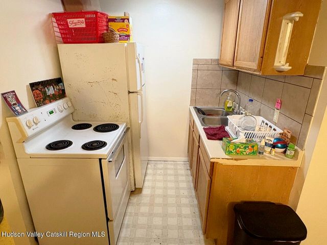 85 N Putt Corners Road, New Paltz, NY 12561