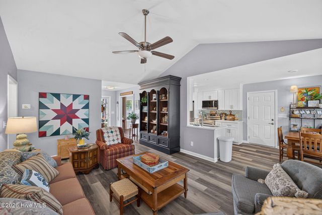 6301 Evanston Court, Wilmington, NC 28412