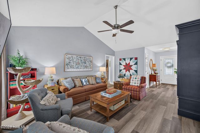 6301 Evanston Court, Wilmington, NC 28412