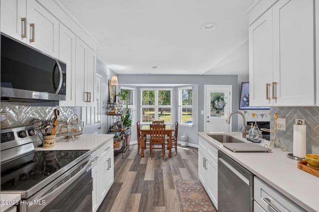 6301 Evanston Court, Wilmington, NC 28412