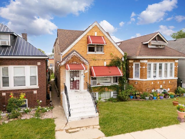 7255 S Artesian Avenue, Chicago, IL 60629