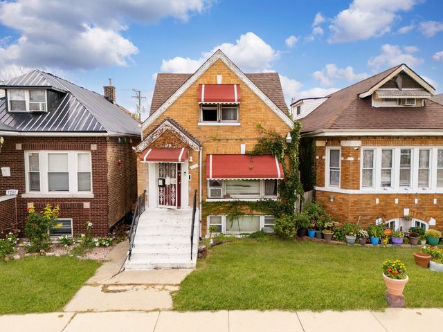 7255 S Artesian Avenue, Chicago, IL 60629