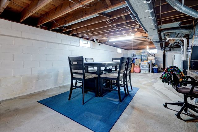 19 Ingram Drive, Gates, NY 14624