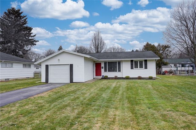 19 Ingram Drive, Gates, NY 14624