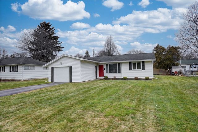 19 Ingram Drive, Gates, NY 14624