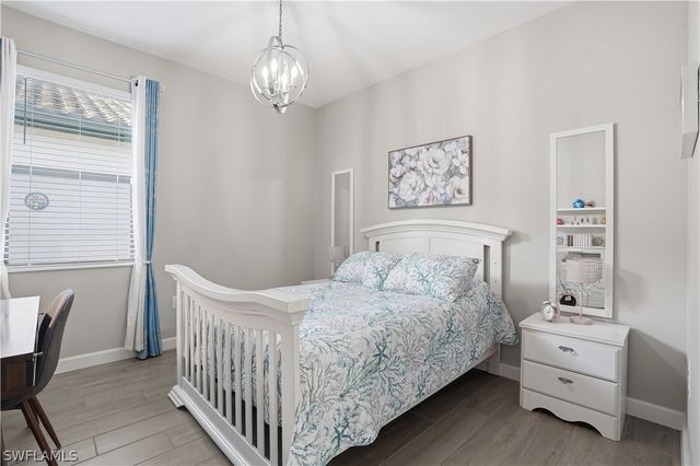 1384 Birdie DR, Naples, FL 34120