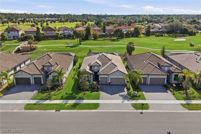 1384 Birdie DR, Naples, FL 34120