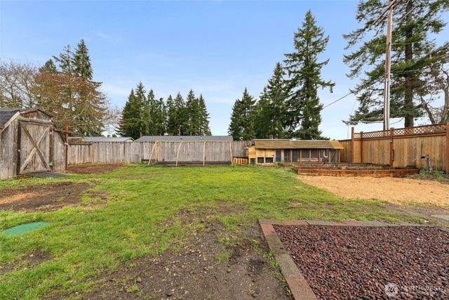 15946 Quail Meadows Court SE, Yelm, WA 98597