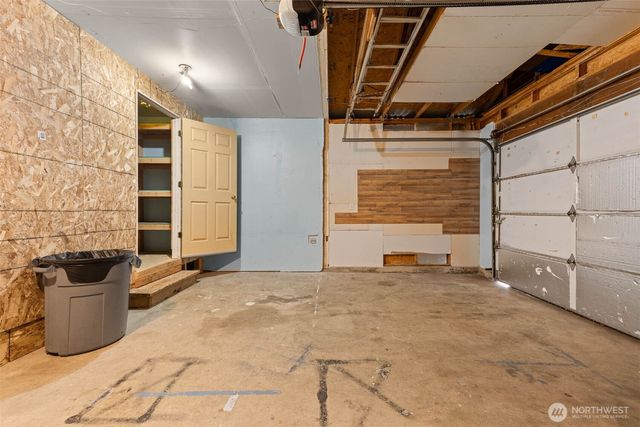 15946 Quail Meadows Court SE, Yelm, WA 98597