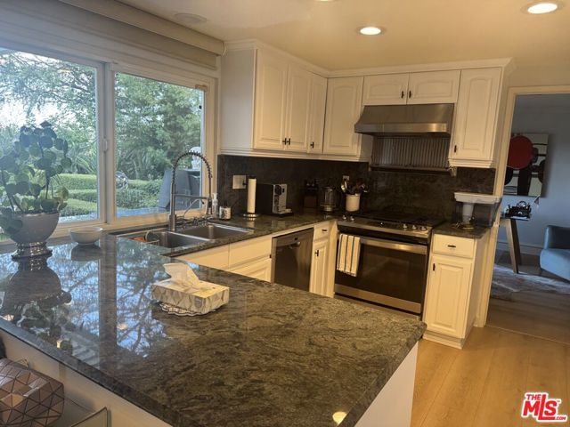4230 Park Alisal, Calabasas, CA 91302