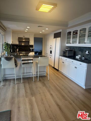 4230 Park Alisal, Calabasas, CA 91302