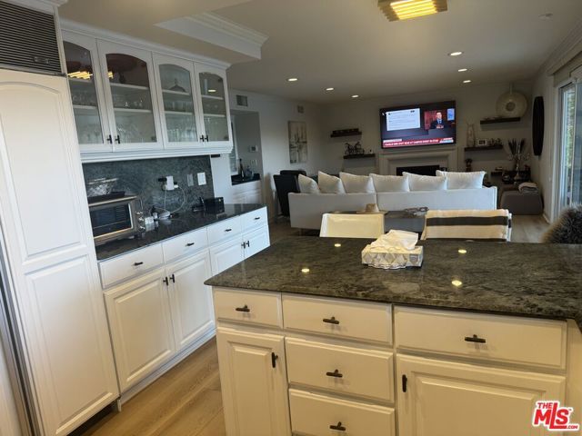 4230 Park Alisal, Calabasas, CA 91302