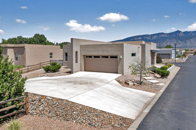 900 PASEO LOS COYOTES, Bernalillo, NM 87004