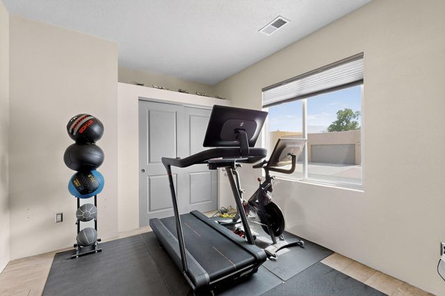 900 PASEO LOS COYOTES, Bernalillo, NM 87004