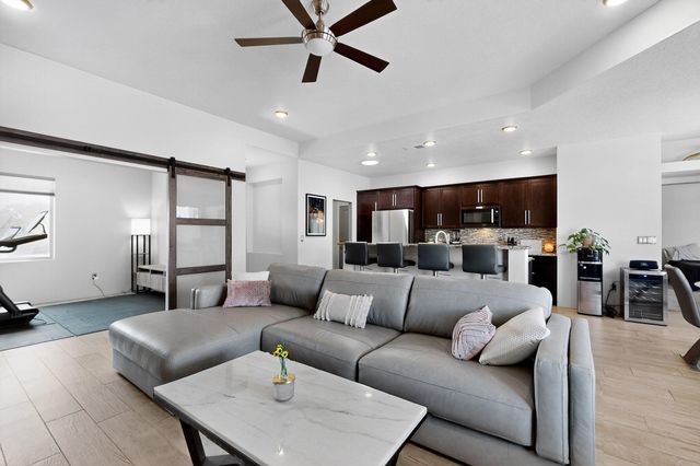 900 PASEO LOS COYOTES, Bernalillo, NM 87004