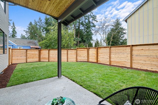 11340 23rd Avenue NE, Seattle, WA 98125