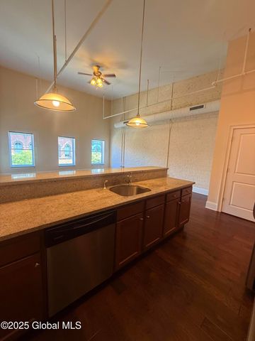 275 River Street 4C, Troy, NY 12180