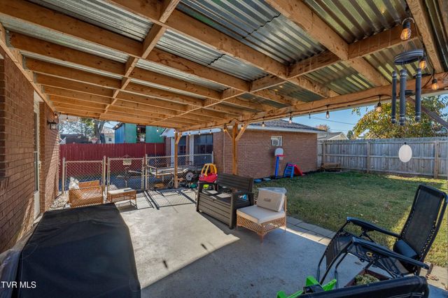 1233 Pine Street, Kingsport, TN 37664