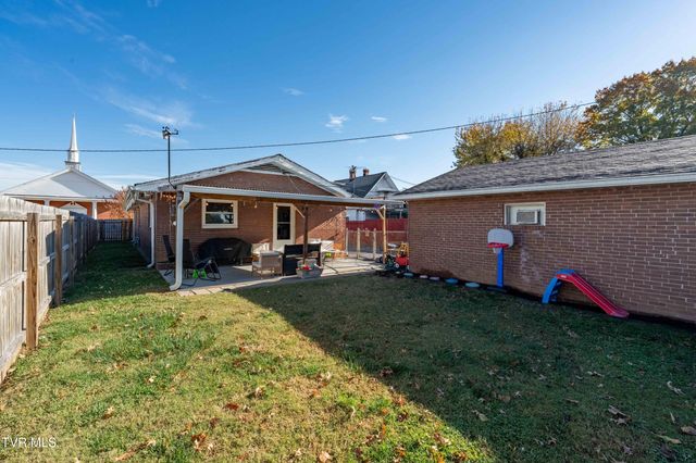 1233 Pine Street, Kingsport, TN 37664