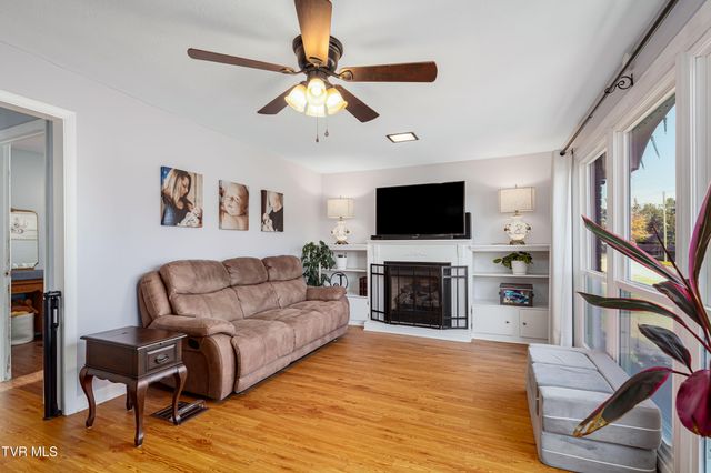 1233 Pine Street, Kingsport, TN 37664