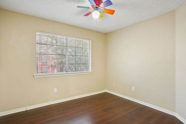 9354 Riverwalk Lane, Irving, TX 75063