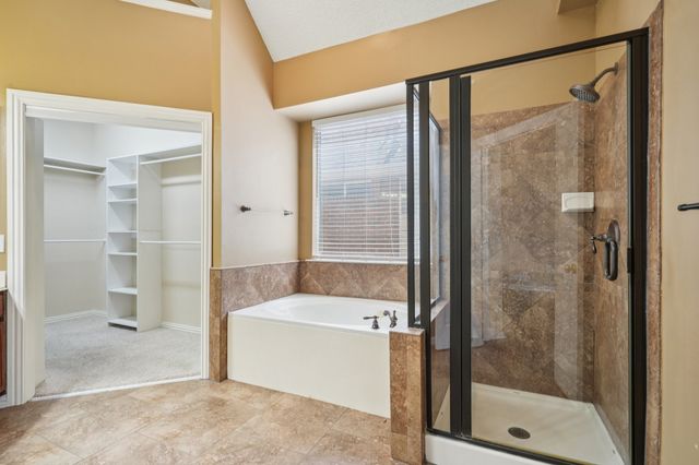 9354 Riverwalk Lane, Irving, TX 75063