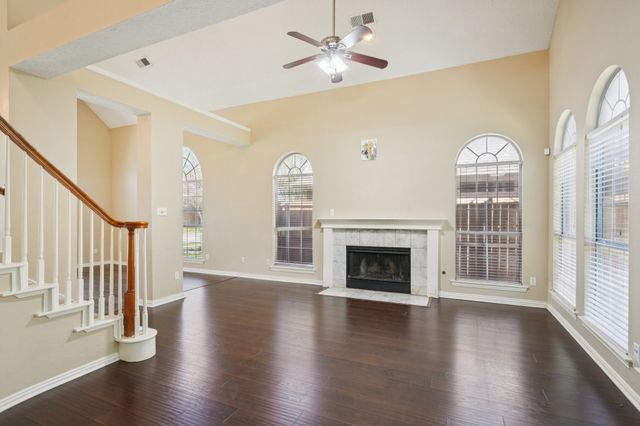 9354 Riverwalk Lane, Irving, TX 75063