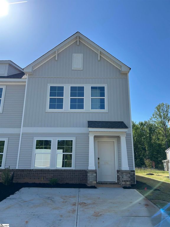 310 Cambrian Court, Taylors, SC 29687