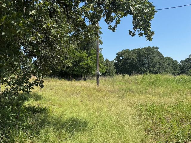 3264 Fruitland Road, Bowie, TX 76230