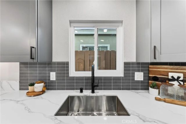 22429 Ibex, Hawaiian Gardens, CA 90716