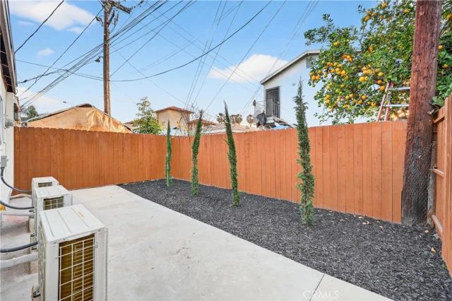 22429 Ibex, Hawaiian Gardens, CA 90716