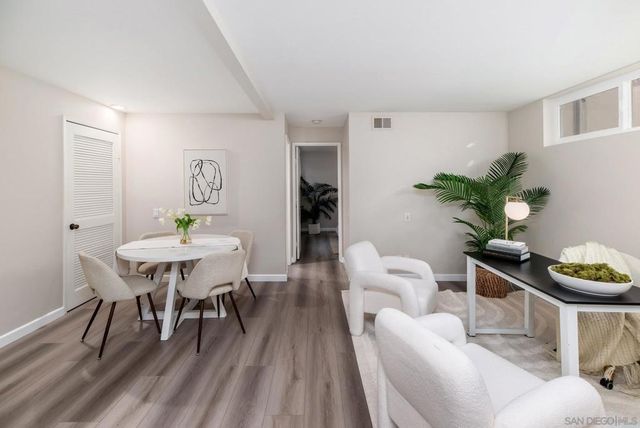219 11th Street, Del Mar, CA 92014