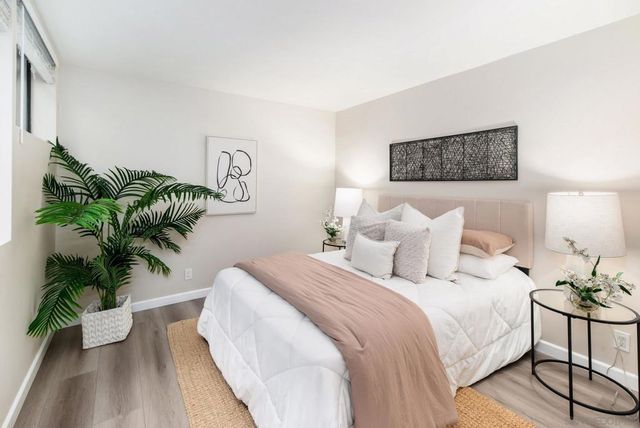 219 11th Street, Del Mar, CA 92014