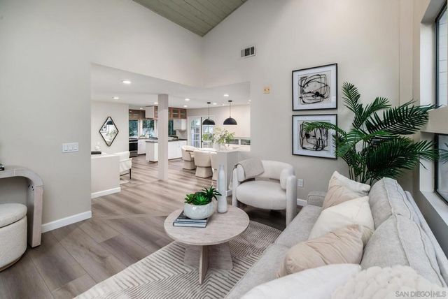 219 11th Street, Del Mar, CA 92014