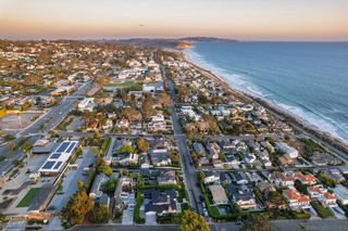 219 11th Street, Del Mar, CA 92014