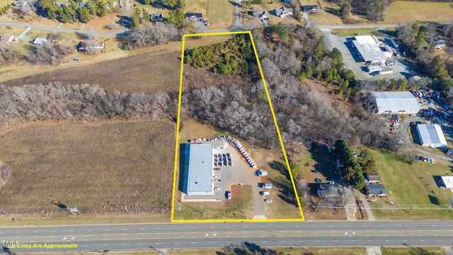 2002 Nc 54, Graham, NC 27253