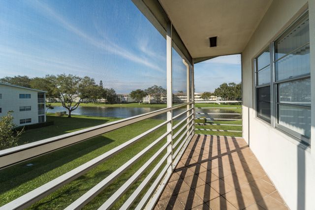 200 Dorset E, Boca Raton, FL 33434
