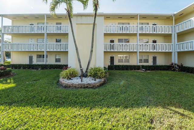 200 Dorset E, Boca Raton, FL 33434