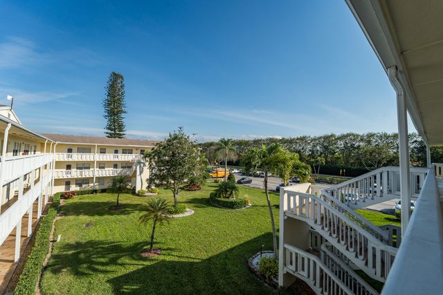 200 Dorset E, Boca Raton, FL 33434