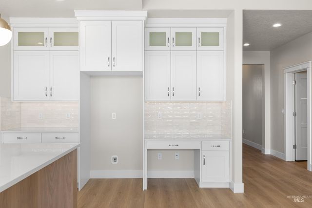 9528 Green Cottage Ave, Kuna, ID 83634