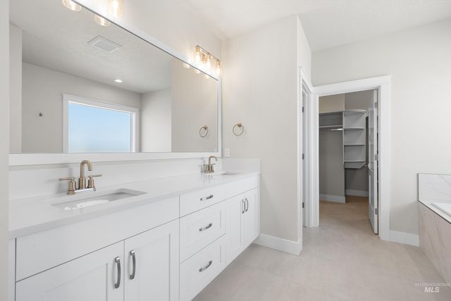 9528 Green Cottage Ave, Kuna, ID 83634