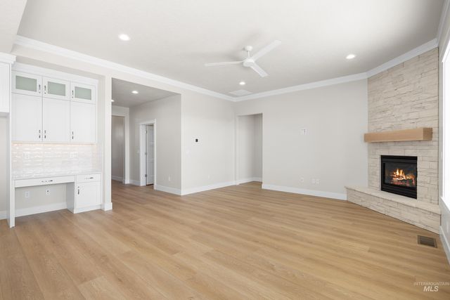 9528 Green Cottage Ave, Kuna, ID 83634