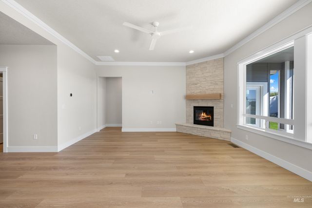 9528 Green Cottage Ave, Kuna, ID 83634