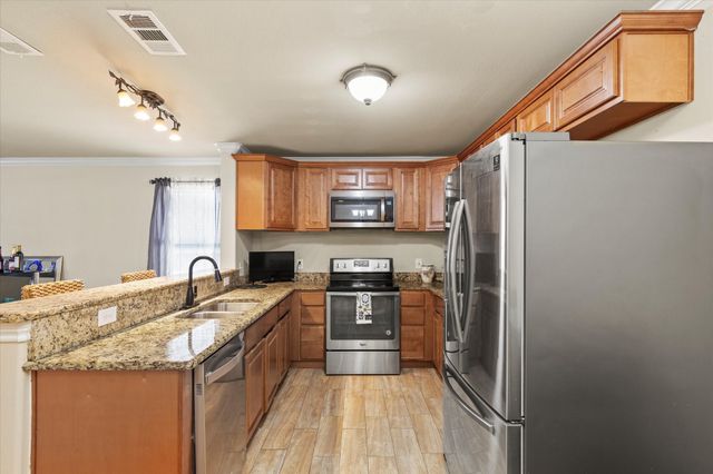 2914 Victorian Forest Drive, Dallas, TX 75227