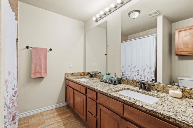 2914 Victorian Forest Drive, Dallas, TX 75227